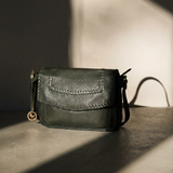 Guildford – Elegant Leather Flap Crossbody