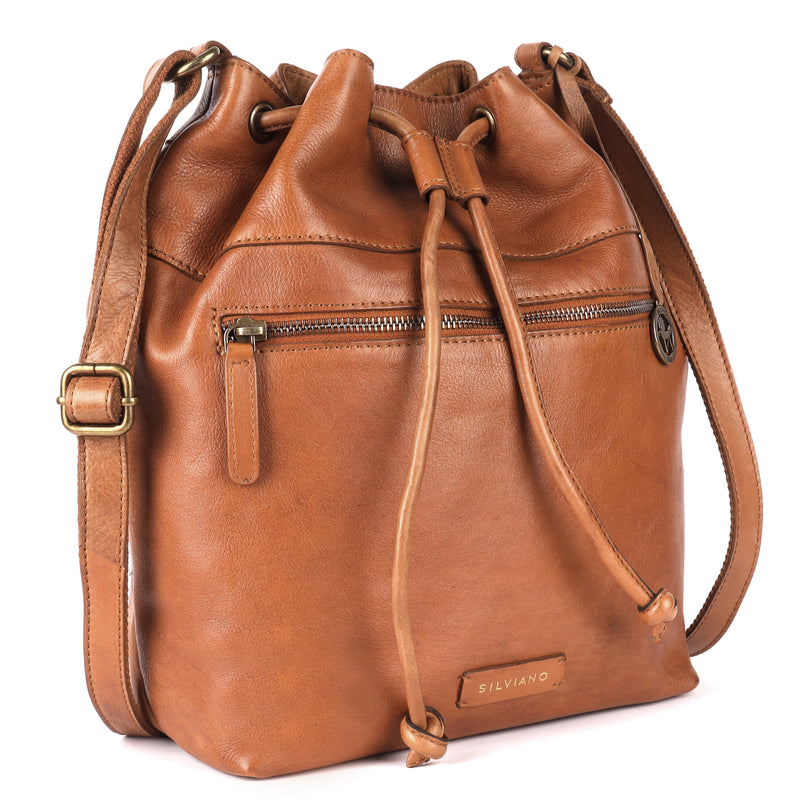 Soho – Drawstring Leather Bucket Bag