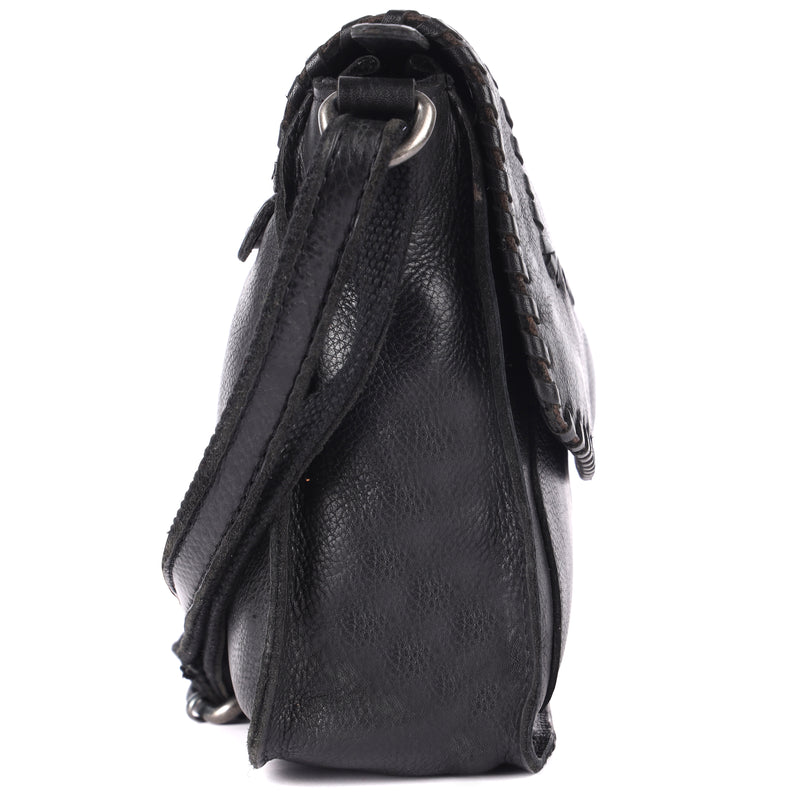 Guildford – Elegant Leather Flap Crossbody